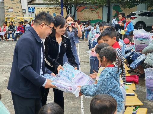 驻村5